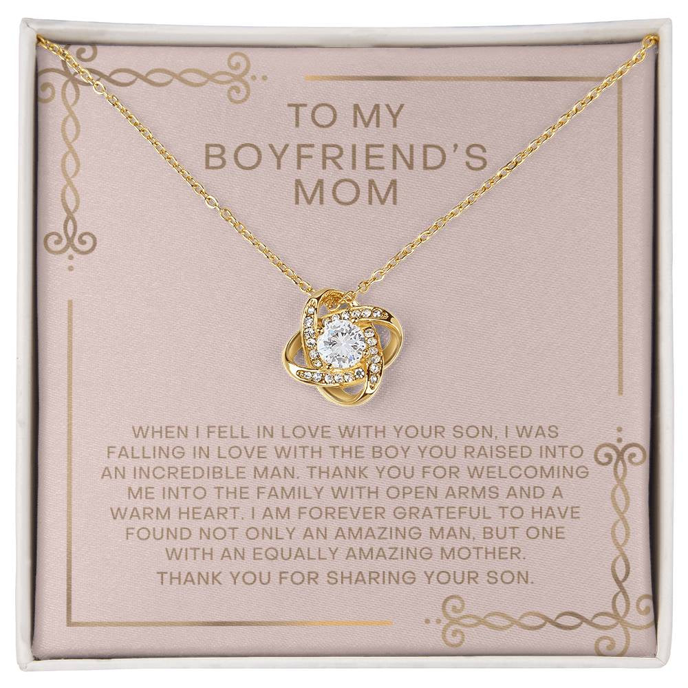 Boyfriend'S Mom Falling in Love Necklace