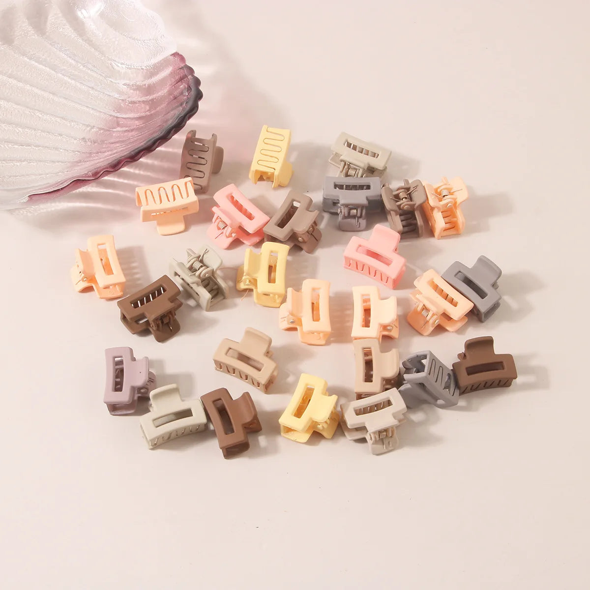 20Pcs/Set Simple Frosted Small Hair Claws Girls Cute Solid Color Acrylic Hairpin High Horsetail Clamp Headwear Hair Accessories