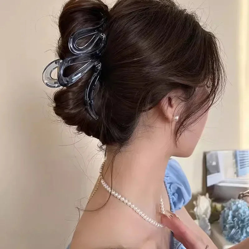 Fashion Large Hair Clip Women Fashion Hair Pins Matte Hairpin French Elegant Hair Claw Girls Korean Hair Clips Hair Accessories