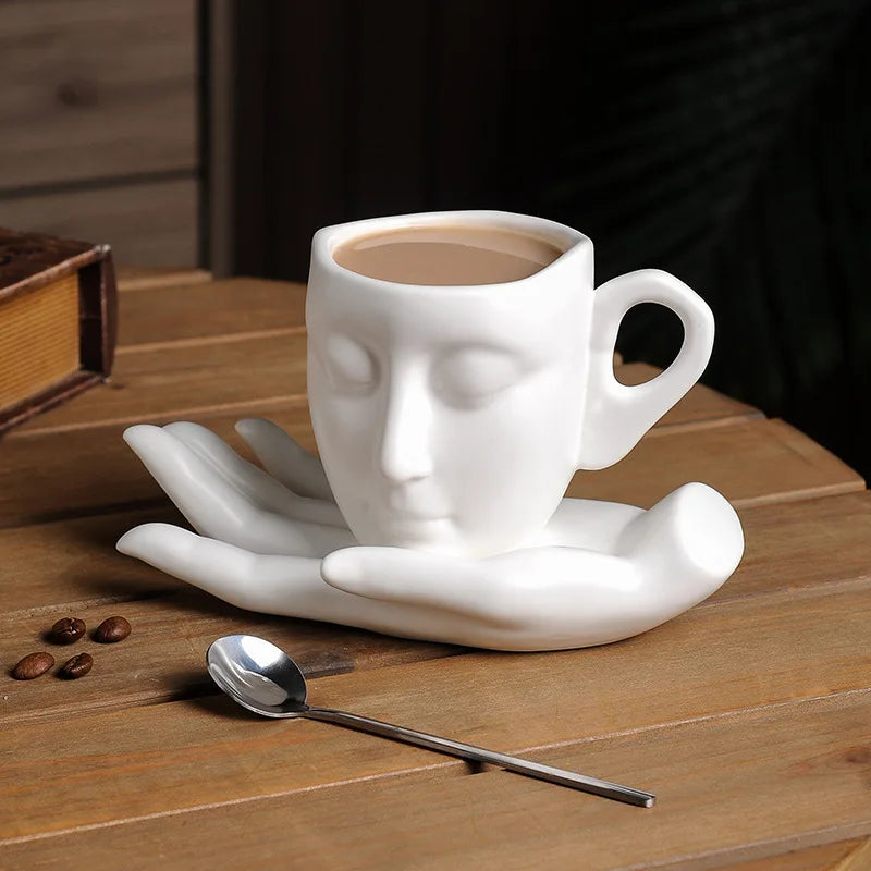 260ML Retro Coffee Cups Creative Ceramic Cups and Saucers Abstract Art Latte Mugs Home Art Decorative Tea Cups Ceramic Cups