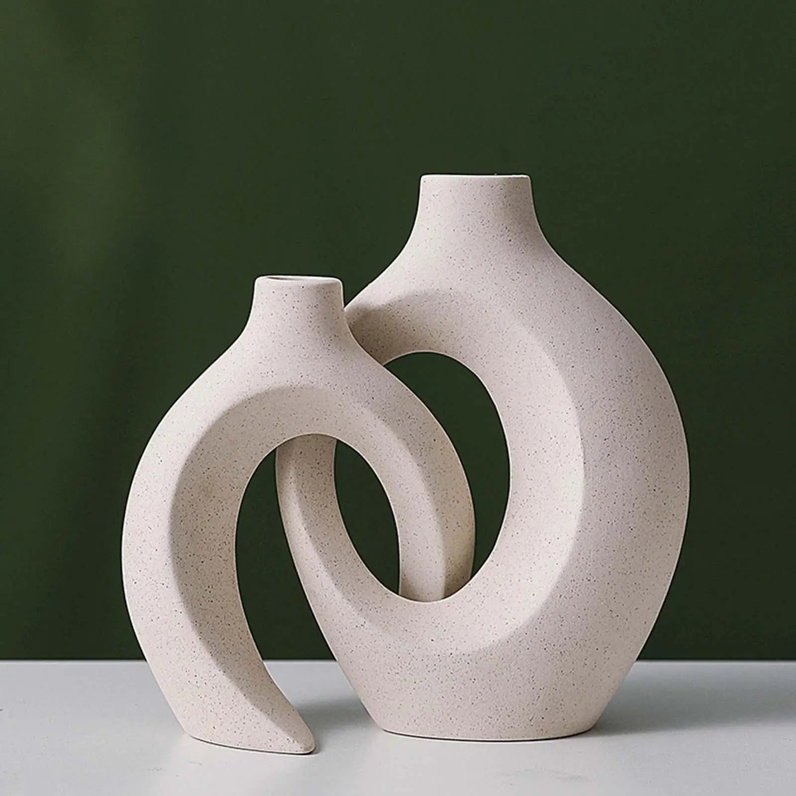 2 Pieces Nordic Style Flower Vase Flower Arrangements Planter Pots Tabletop Centerpieces Statue Decorative Bud Vase for Entrance