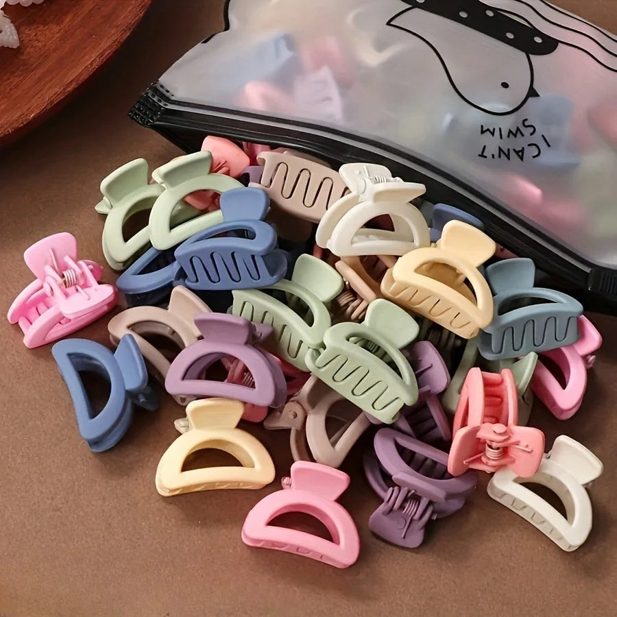 20 Pcs/Bag Solid Color Matte Hollow Hair Claw Clip Candy Color Catch Barrettes Stylish Hair Accessories Suitable for Women