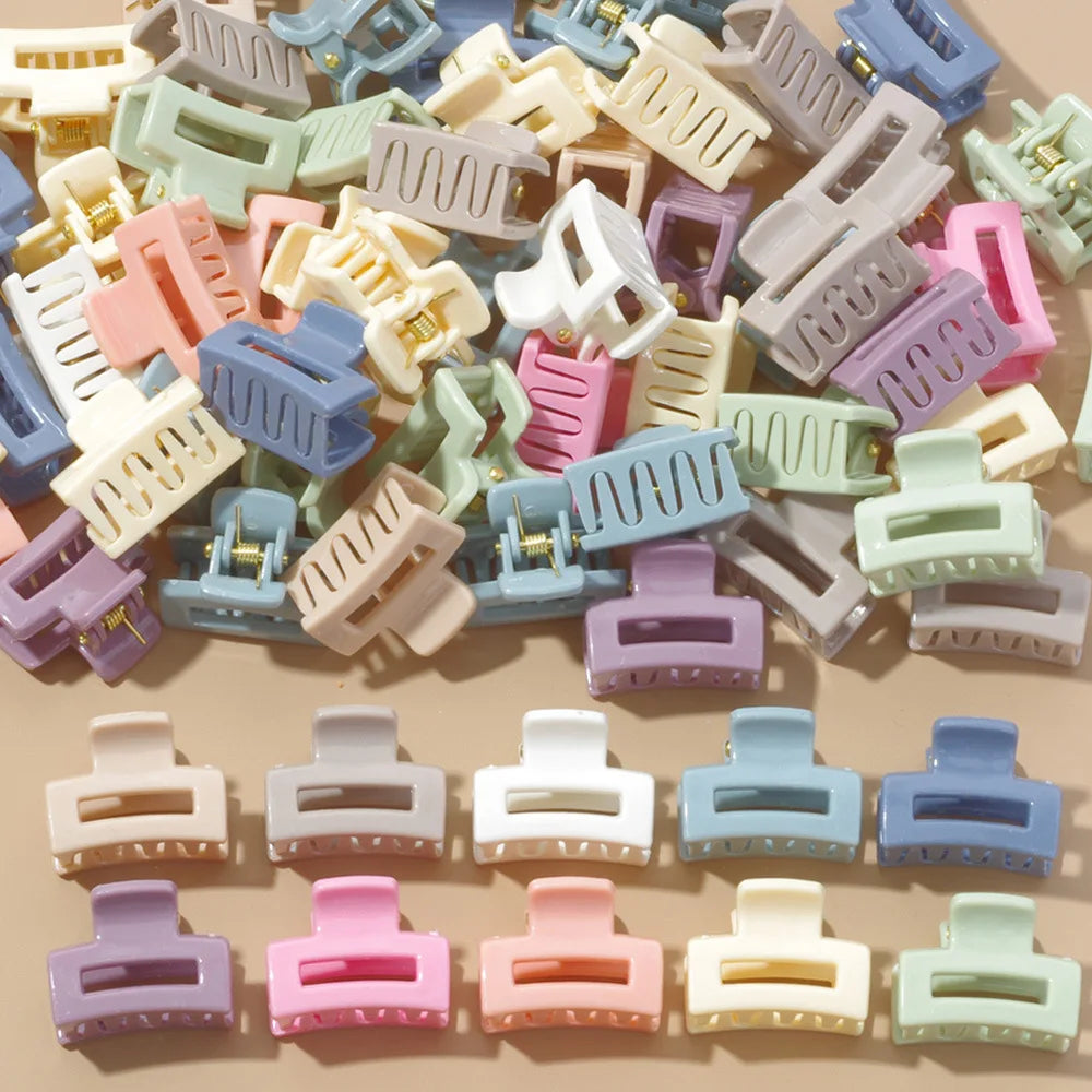 20 Pcs/Bag Solid Color Matte Hollow Hair Claw Clip Candy Color Catch Barrettes Stylish Hair Accessories Suitable for Women