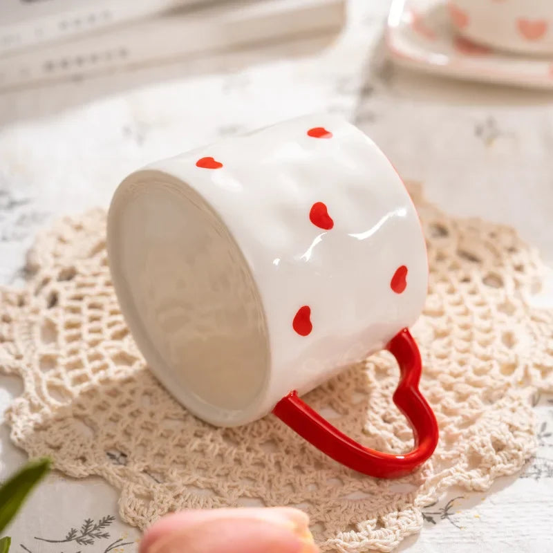 Creative INS Style Cute Coffee Mug Tea Cup Hand Painted Love Heart Ceramics Milk Cups Coffee Cups for Home Office Tableware Gift