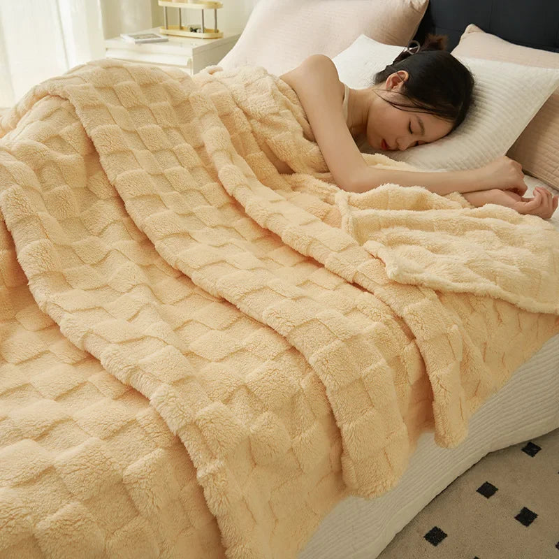 Waffle Plush Multifunctional Blanket, High Weight Farai Plush Milk Plush Beibei Plush Warm Blanket, Winter