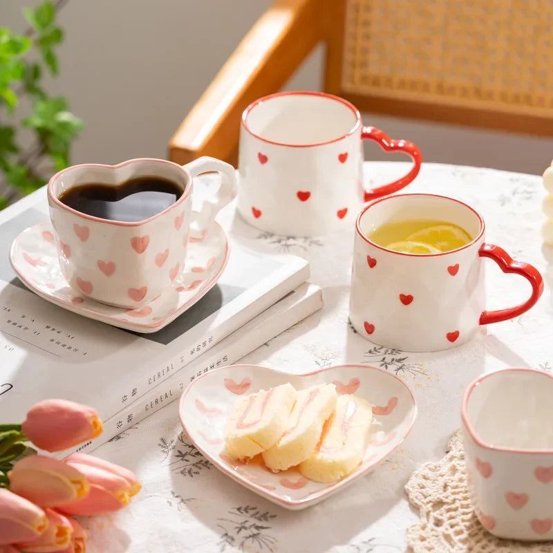 Creative INS Style Cute Coffee Mug Tea Cup Hand Painted Love Heart Ceramics Milk Cups Coffee Cups for Home Office Tableware Gift