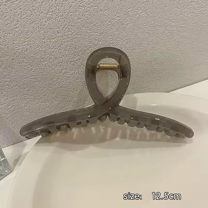Elegant Hair Essential Claw