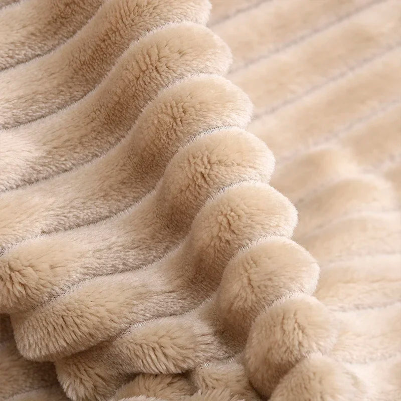 Winter Flannel Blankets Solid Striped Coral Fleece Blankets Faux Fur Mink Throw Soft Warm Bedspread Coverlet Plaid Blankets