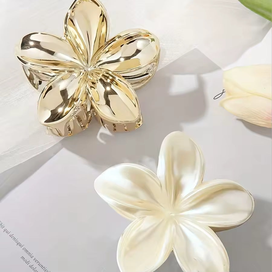 Feminine Flower Hair Claw