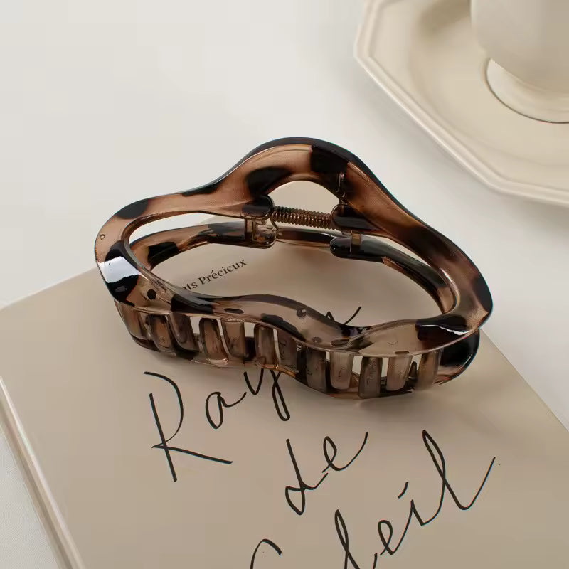 Abstract Hair Claw