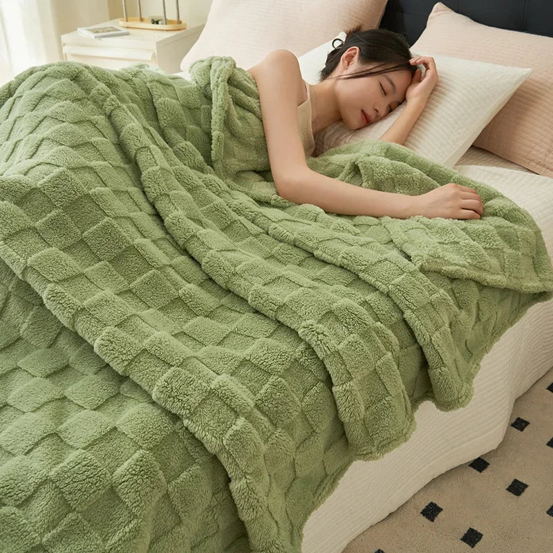 Waffle Plush Multifunctional Blanket, High Weight Farai Plush Milk Plush Beibei Plush Warm Blanket, Winter